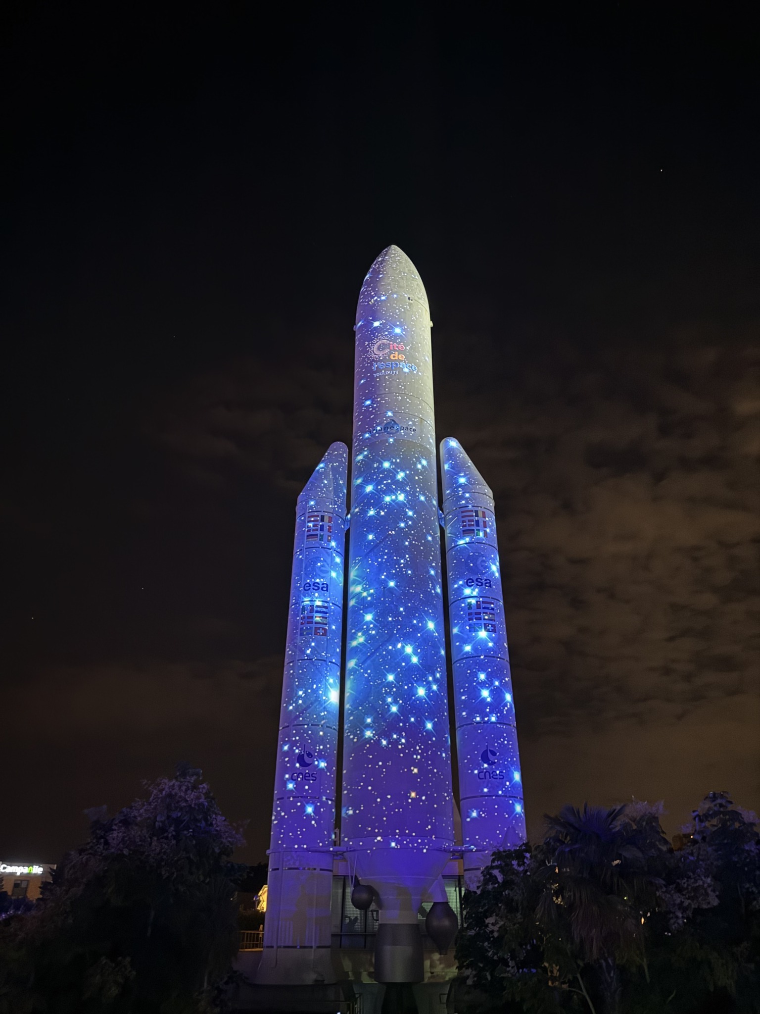 nocturnes cité de l'espace - Ariane 5 étoile